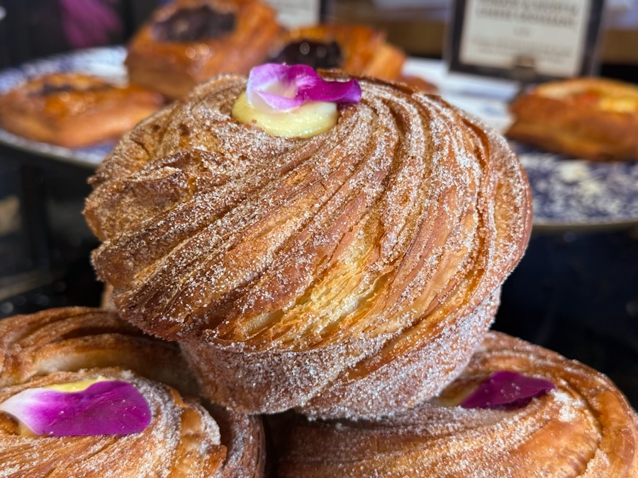 Churro Cruffin at Cafe Hagen